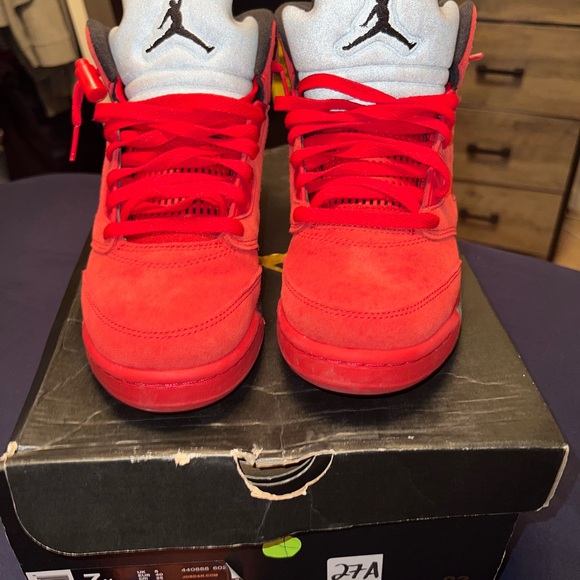 Air Jordan retro red suede GS